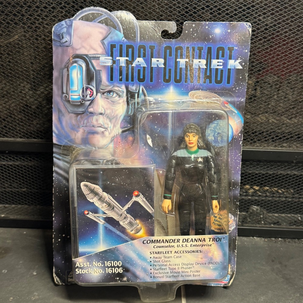 Star Trek First Contact Commander Deanna Troi Playmates Action Figure 16106 1996